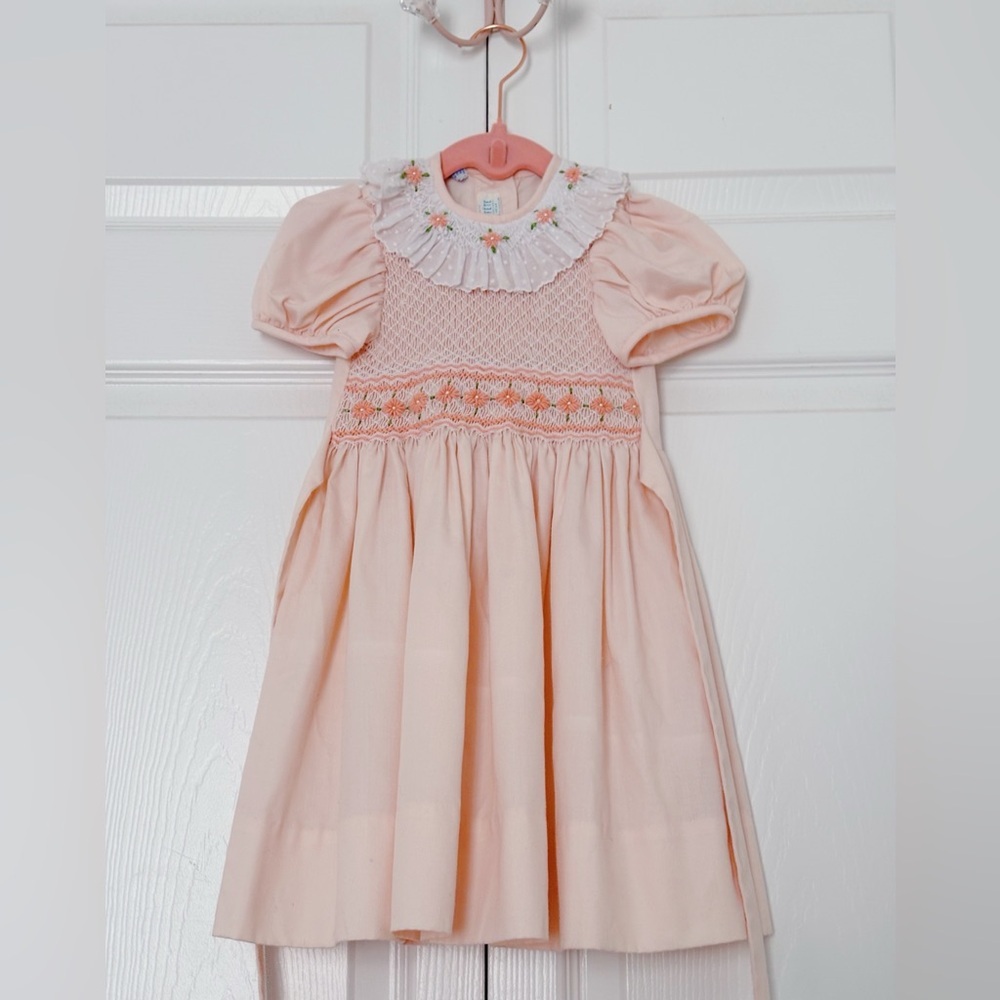 VINTAGE KARLA LACAYO POUR VIVE LA FÊTE | Light Peach Puff Sleeves Roccocó Dress.